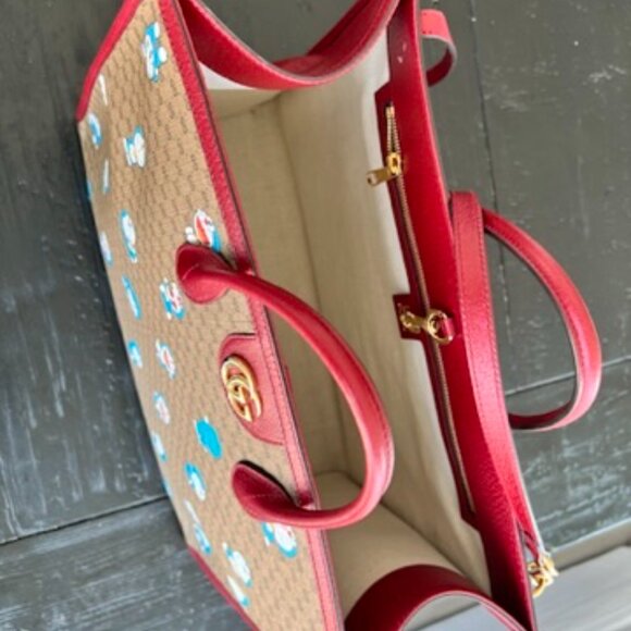 ⭐ ITEM: Gucci x Doraemon Large Tote (Limited Edition 2021 Lunar New Year Collect - Picture 9 of 14